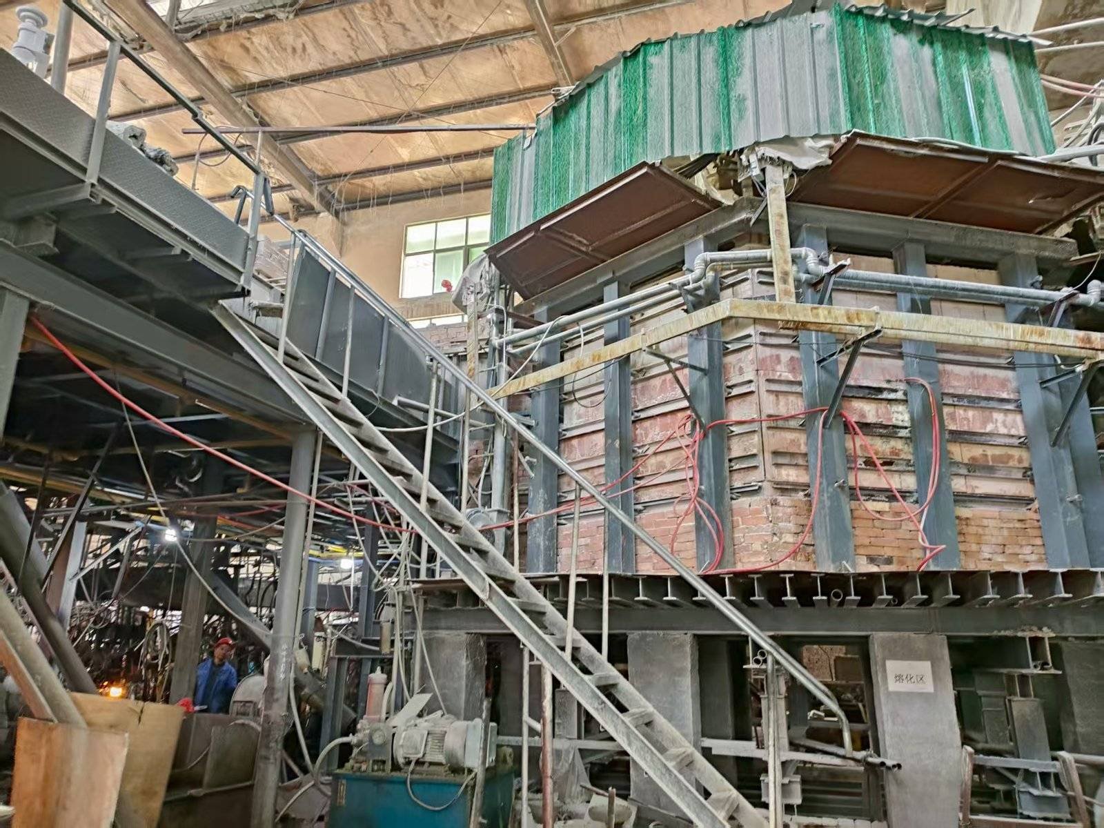 GLASS-FURNACE